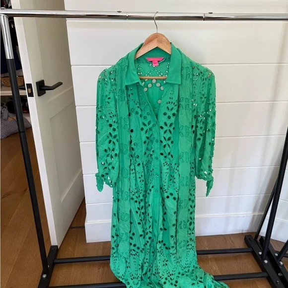 Lilly Pulitzer Amrita Eyelet Midi Dress new condition. Size  6 - Picture 5 of 11
